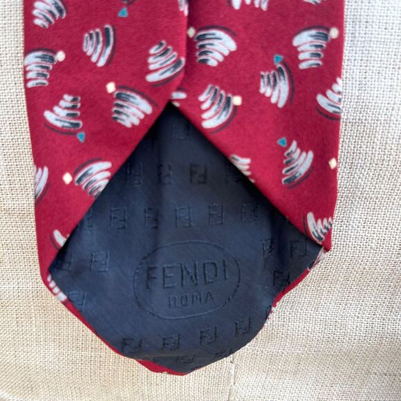 Vintage Fendi Silk tie in Maroon Abstract Pattern Menswear Dandy - Picture 7 of 8